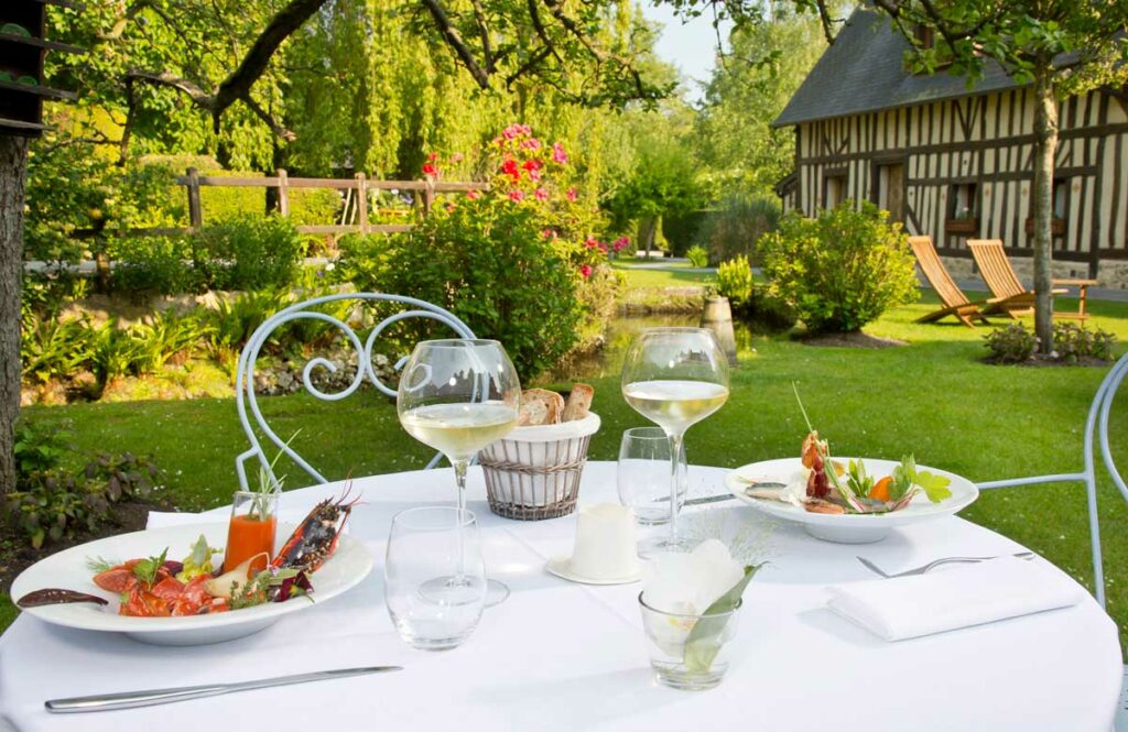 Hotel and restaurant Auberge de la Source, Normandy, France